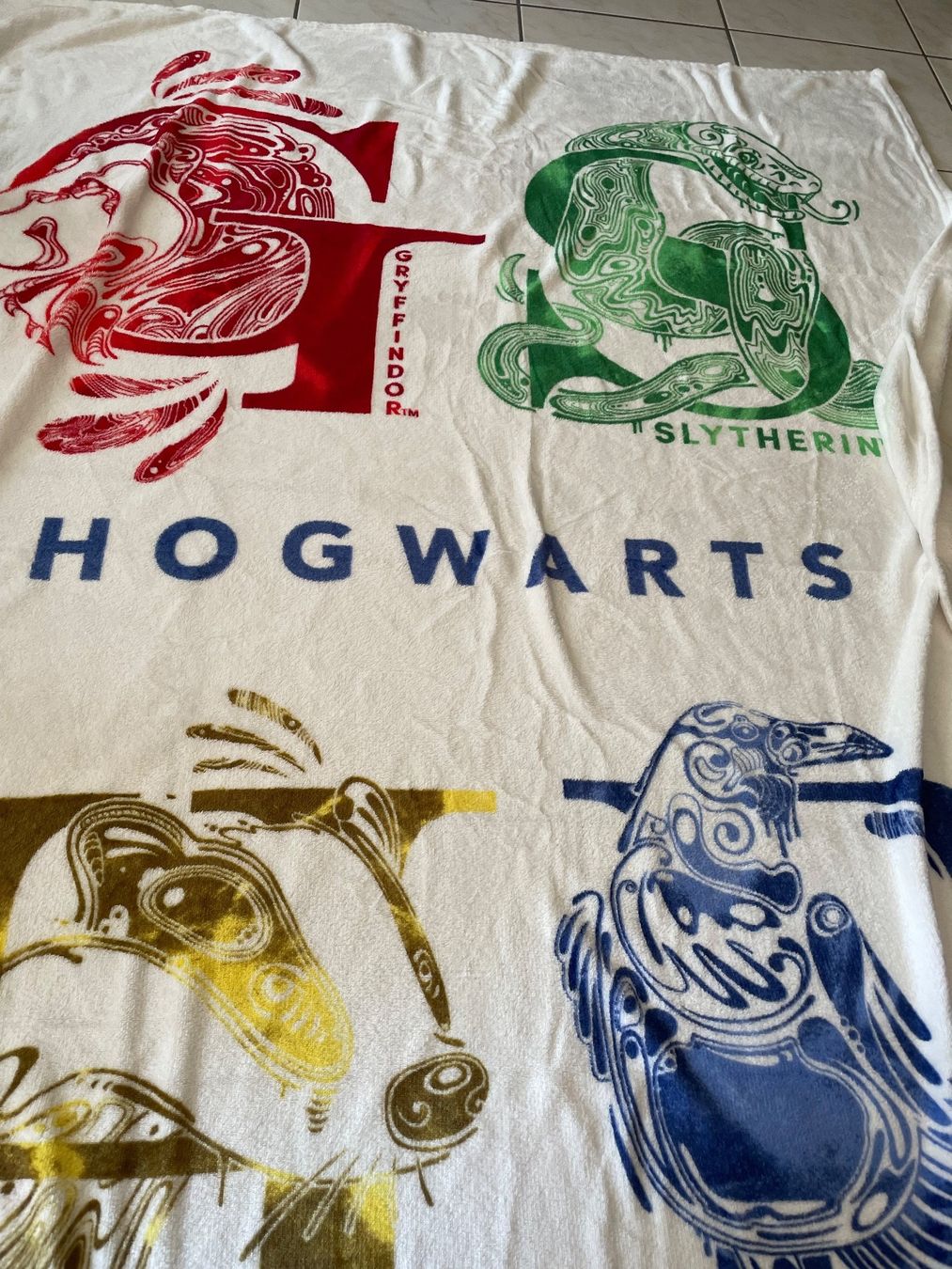 Coperte: Plaid Harry Potter maisons Poudlard Neuf – Usato da Martigny venduto da mim_lk7x 1