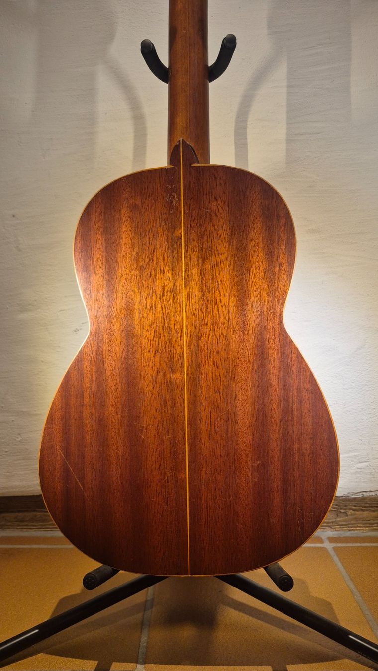 Strumenti musicali: Akustik Gitarre Mariano Biu 1950er – Usato da Winterthur venduto da NorrSydGuitars 6