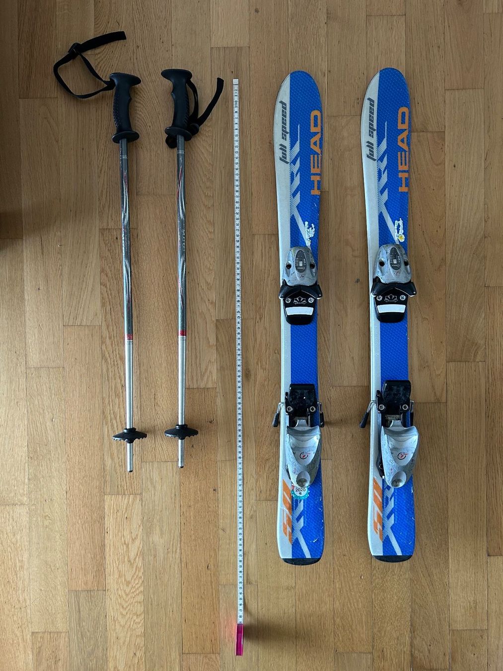 Head Sci: Head Full Speed Ski mit Stöcken, 90cm – Usato da Zürich venduto da philan123