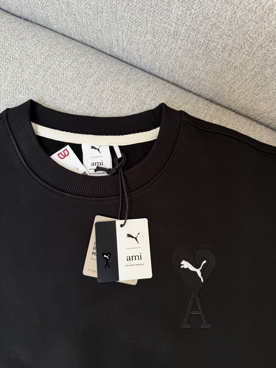 Puma Maglioni & Felpe: Neuwertiger Puma x Ami Paris Sweater Gr. S – Nuovo e nell'imballaggio originale da Biel-Benken BL venduto da Aplus0