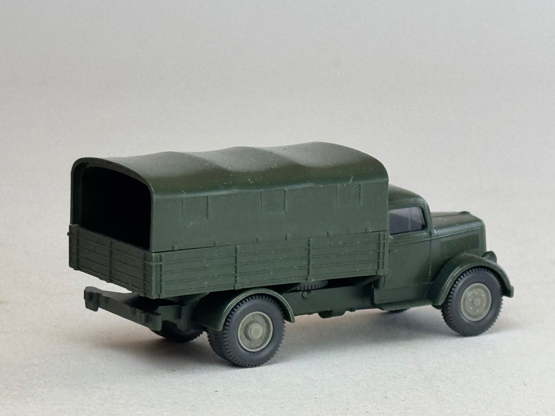 Wiking Modellini d'auto: EB- Wiking Opel Blitz Pritsche Militär – Usato da Elm venduto da Wikmtz 1