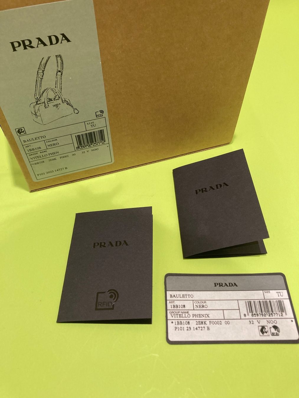Prada Borse da donna: Prada borsa pelle – Usato da Paradiso venduto da Kayakara 8