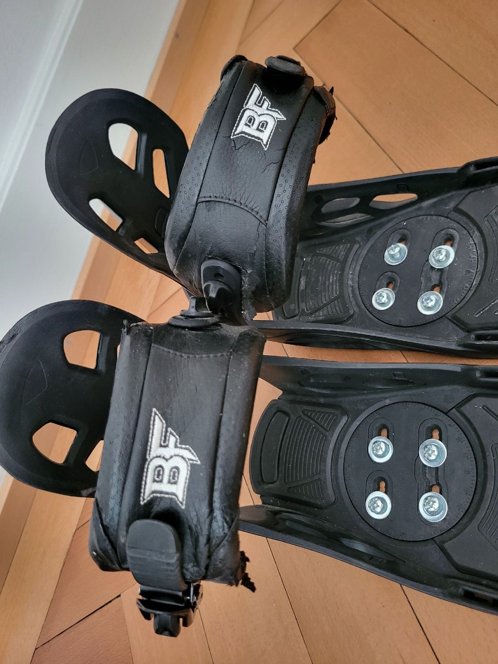 Board: Snowboard Boots & Bindings BF "The Jam" - EU 47 Black – Nuovo (secondo la descrizione) da Zürich venduto da Catalin27LCD 7