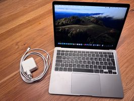 MacBook Air 13" 2020 i5 | 512 GB | nur 54 Zyklen | 94% Akku