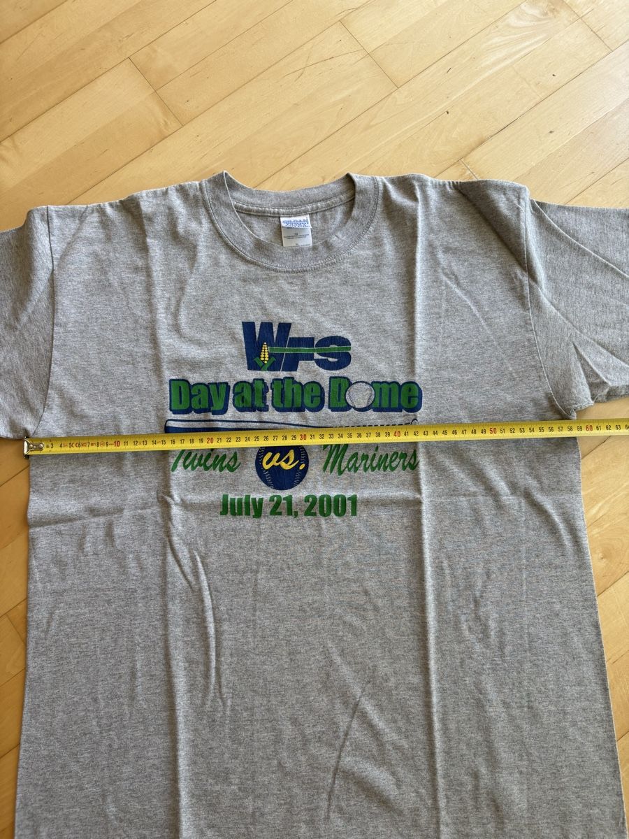 T-Shirts: Vintage MLB T-shirt Twins vs Mariners – Gebraucht aus Belmont-sur-Lausanne von Cedr_Barto 3