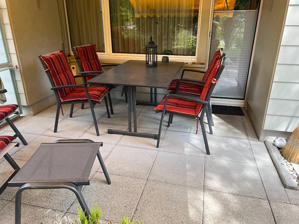 Set de table et chaises: Exclusive Gartenmöbel – D'occasion à Winterthur par luap7002