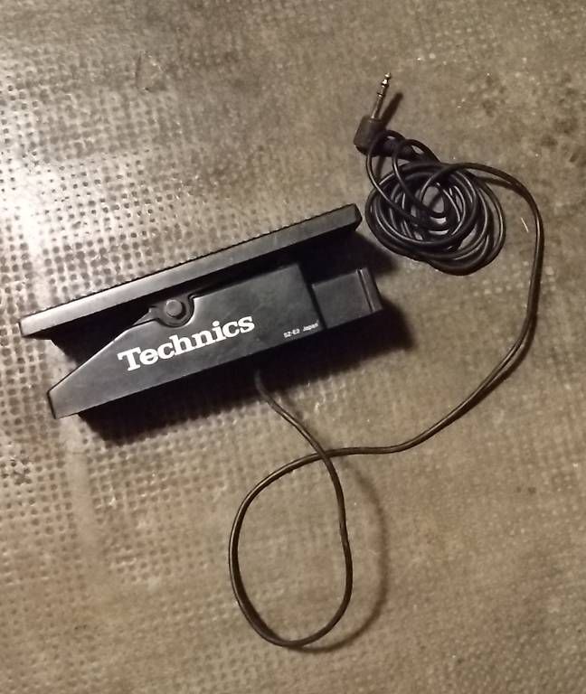 Technics Strumenti musicali: Technics SZ E2 Japan pédale – Usato da Vevey venduto da Djporradao 1