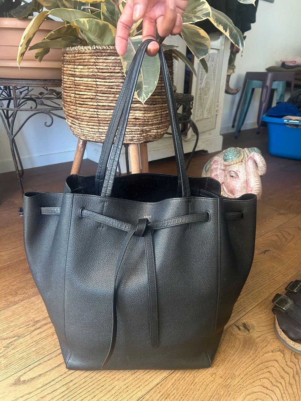 Celine Borse: Celine Phantom Cabas Medium – Usato da Brüttisellen venduto da JJ010
