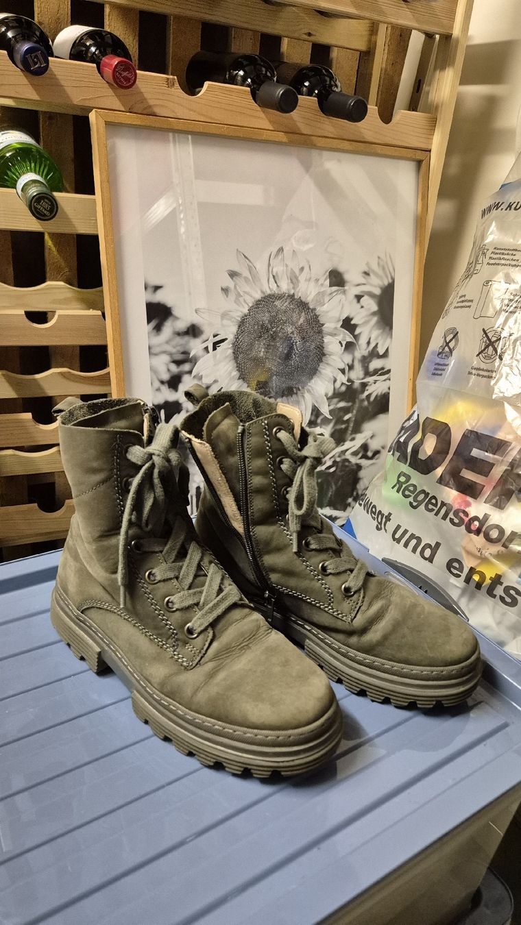 Gabor Scarpe da donna: Stiefel Gabor Leder Olivegrün – Usato da Watt venduto da sarahZH1995 1