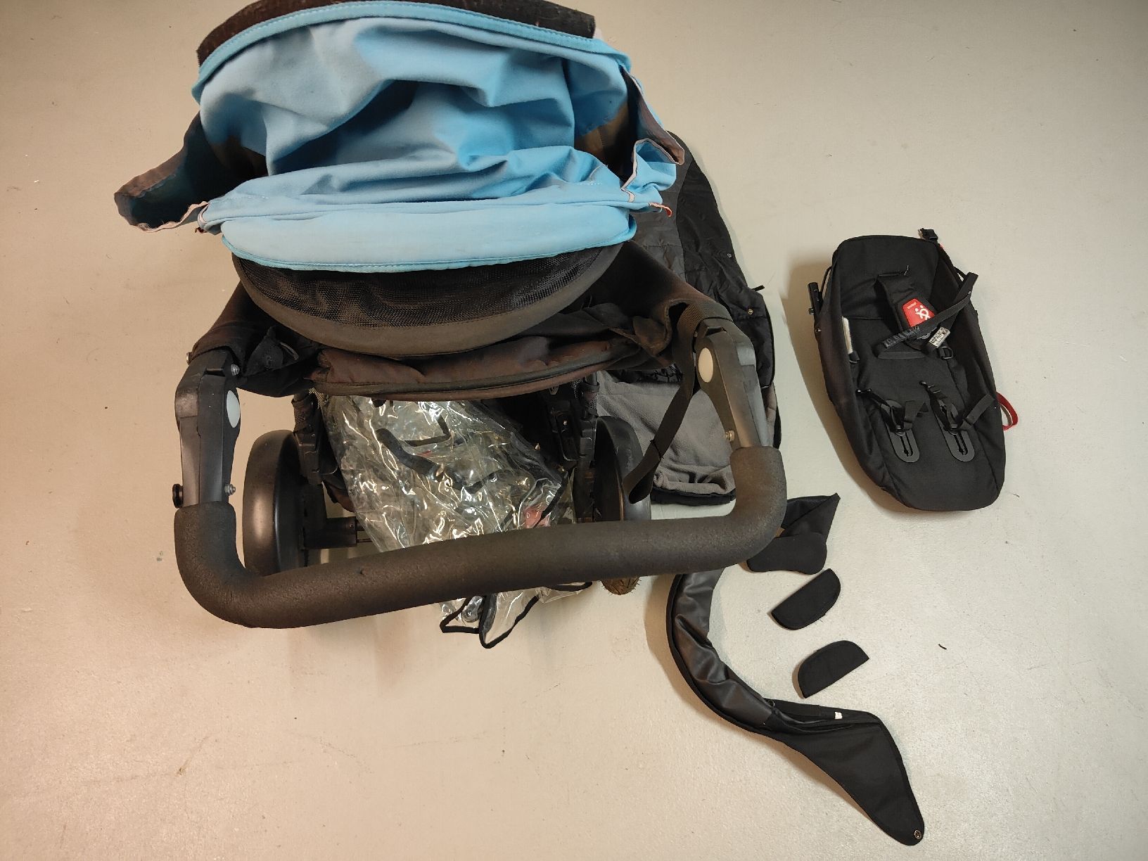 Phil & Teds Kinderwagen: Phil&Teds Sport Buggy – Gebraucht aus Mettmenstetten von fez_2c5b 3