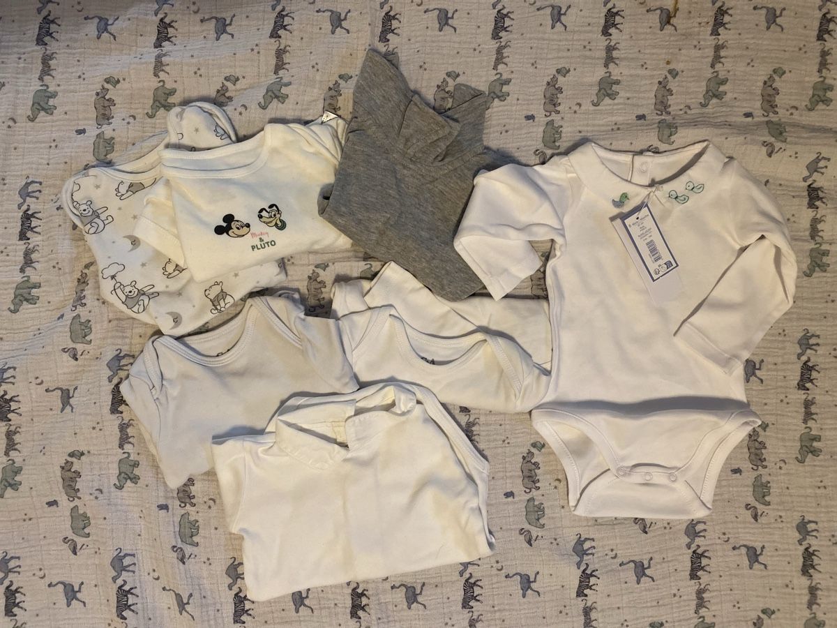 Lotti & Set di vestiti: Kleiderset Grösse 62 / 68 ca. 3 bis 6 Monate – Usato da Muttenz venduto da Rahel89 2