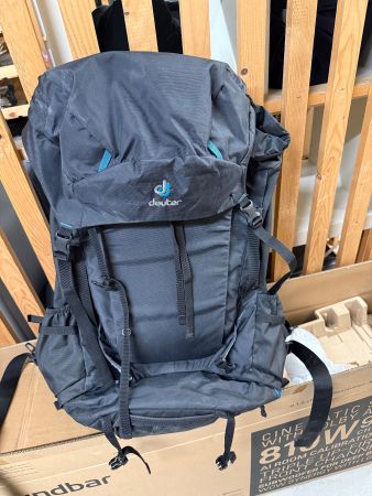 Neuwertiger Deuter Aviant Voyager, 1 mal gebraucht