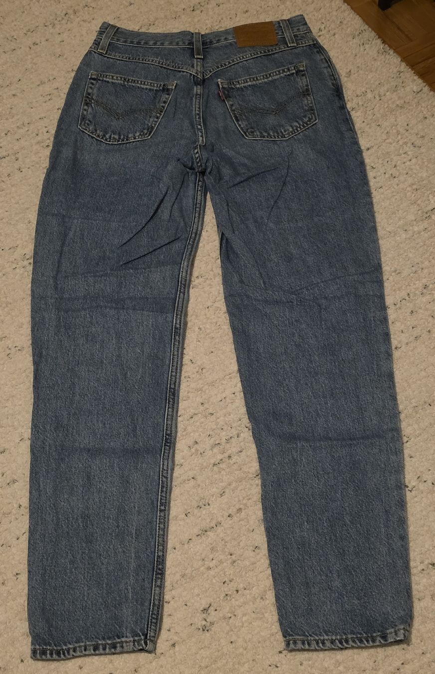 Levi's Jeans: Jean Levi's Mom T26 – Nuovo (secondo la descrizione) da Vevey venduto da Renka2011 1