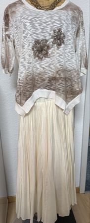Damen Bluse mit Rock S inkl.kette (Wert 159 chf )
