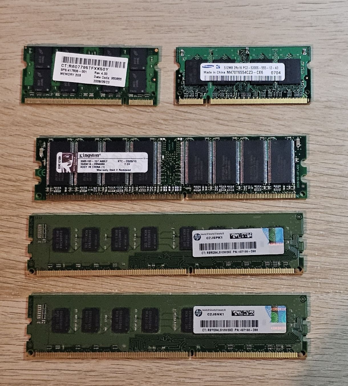 Memoria / RAM: Diverse Arbeitsspeicher RAM antik – Difettoso da Fislisbach venduto da Anico99