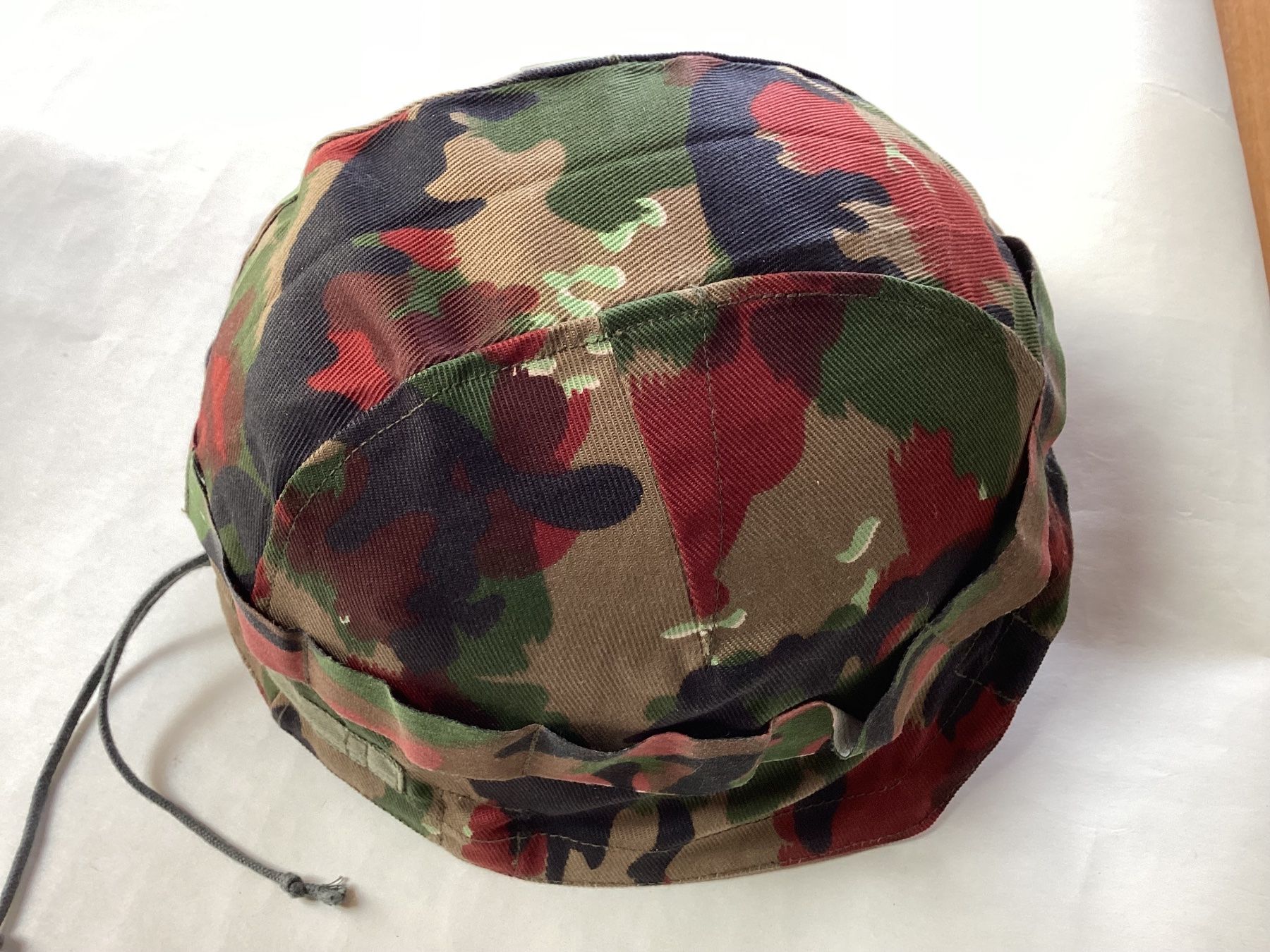 Schweizer Armee Uniformen: Helmbezug zu Helm 71 – Gebraucht aus niederurnen von Hagugelmann 1