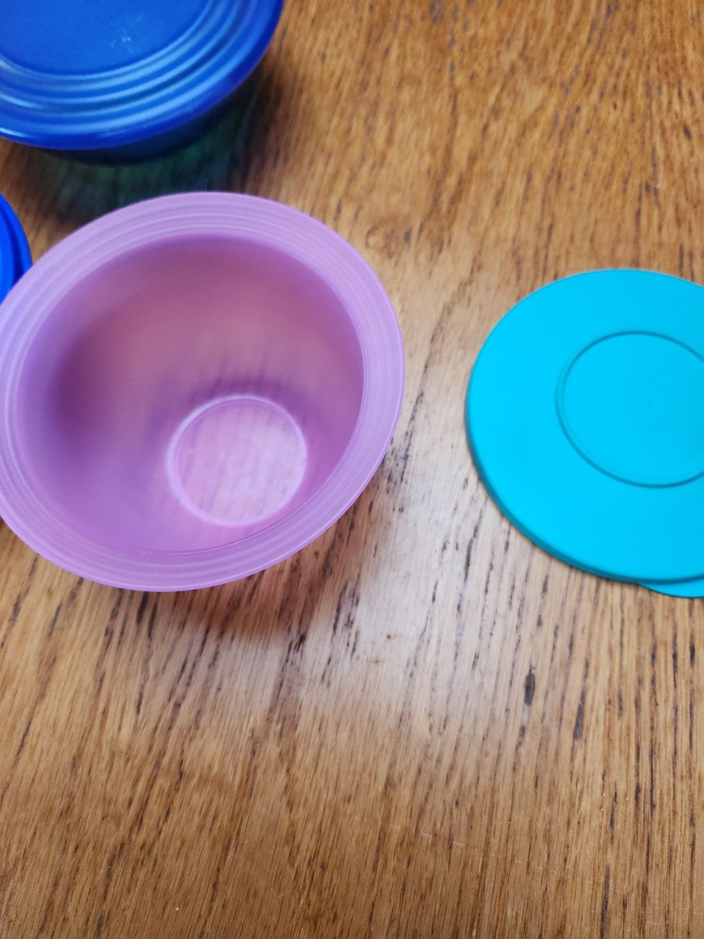 Tupperware Contenitori & Simili: Tupperware 3 dichte Behälter 1x 230ml, 2x 550ml Top – Usato da Gstaad venduto da Meiel2020 2