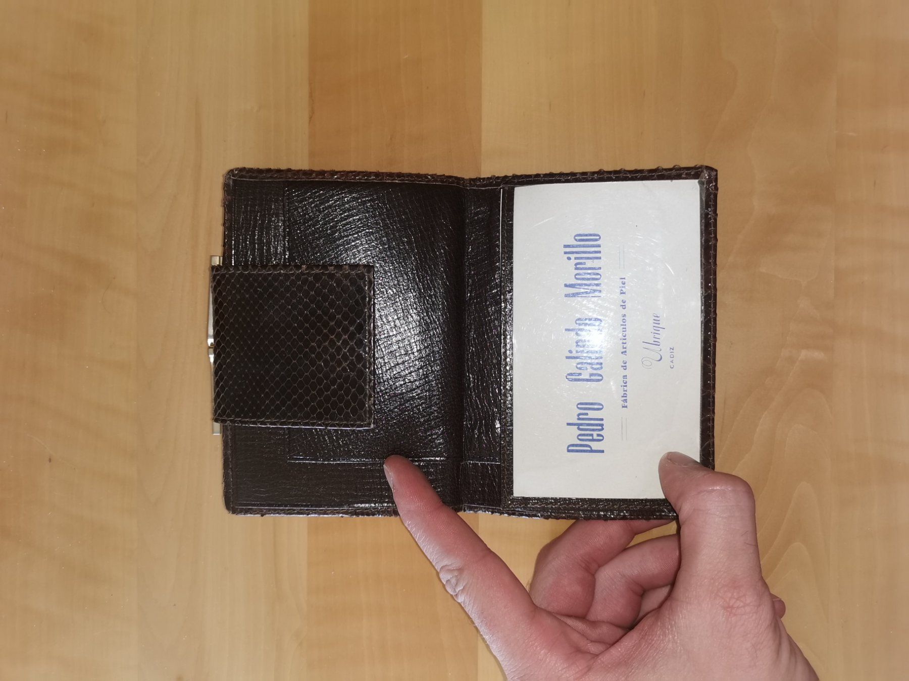 Portamonete: Portemmonaie Leder – Nuovo (secondo la descrizione) da Küssnacht am Rigi venduto da DB_Shop 3
