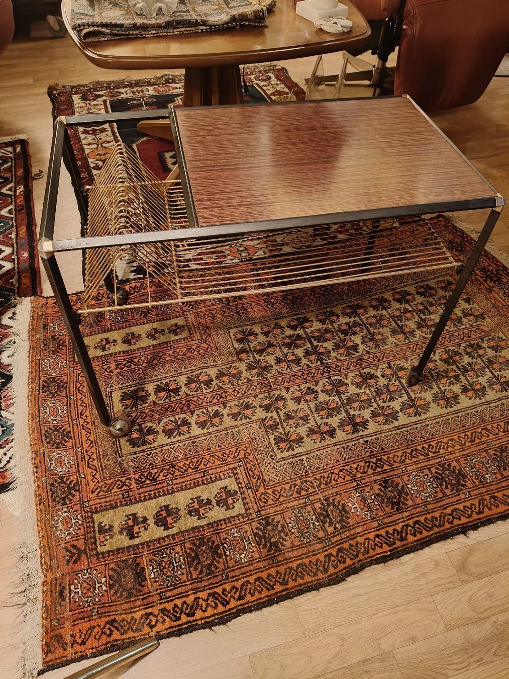 Comodini: Beistelltisch Vintage – Usato da Zwingen venduto da inf_2blh