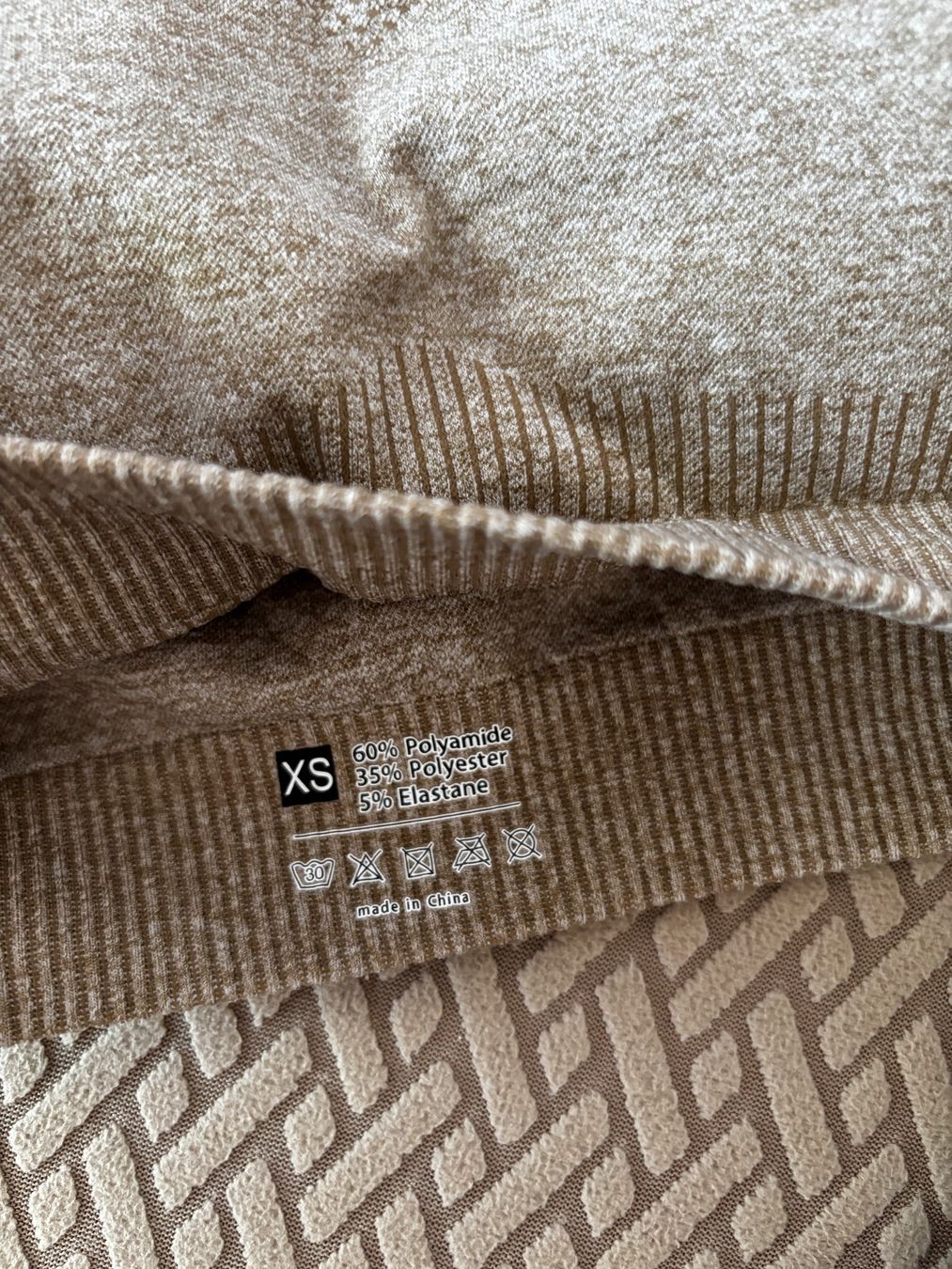 Leggings: Sport Set – Neuf avec emballage d'origine à Bern par ViksiBash 1