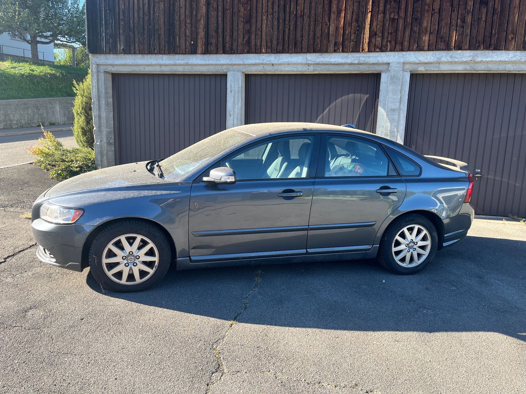 Volvo Automobili: Volvo S40 2.4 Limousine – Usato da Reitnau venduto da freerider1080 1
