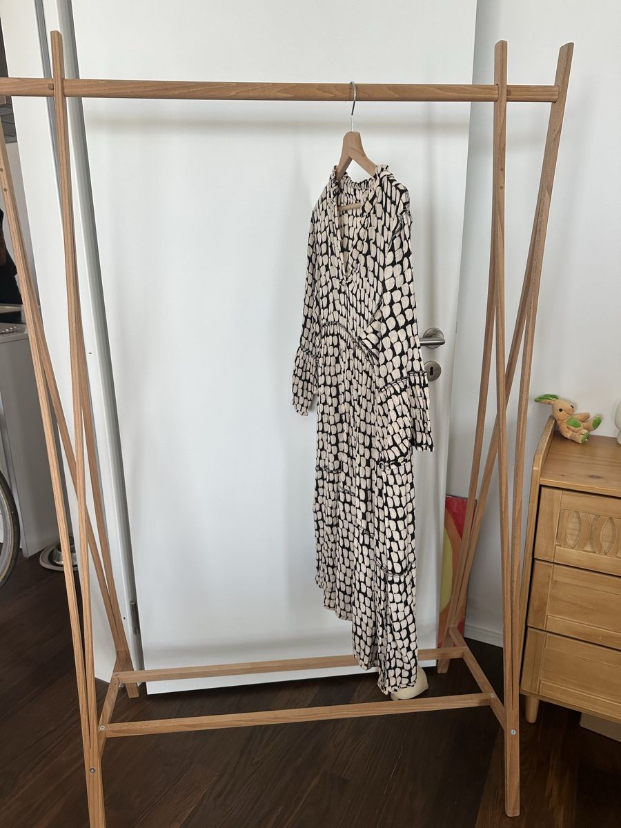 Garderobe: Kleiderständer  – Gebraucht aus Zürich von ConnyLee 1