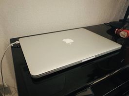 Mac Book Pro 2015