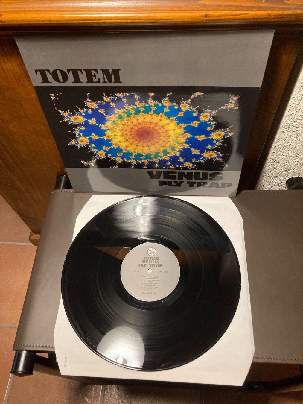 Dischi in vinile: The Venus Fly Trap - Totem – Usato da Fribourg venduto da Karushi 1