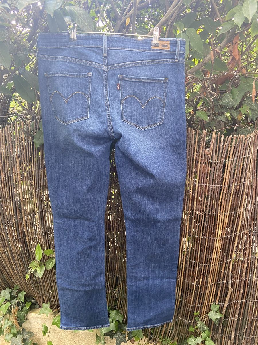 Levi's Jeans: Jeans Levi’s – Nuovo (secondo la descrizione) da Genève venduto da muj_2zmc 5