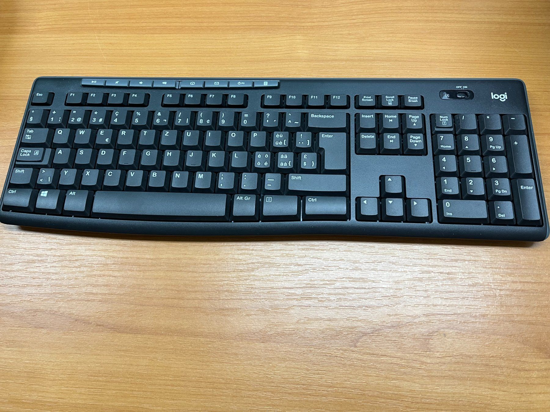 Hewlett Packard PCs: 1 IT - Kiste mit diversem IT-Equipment inkl. HP-Notebook – Gebraucht aus Mumpf von dadaboygugu 4