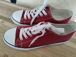 Memphis Sneaker Schuhe Grösse 40