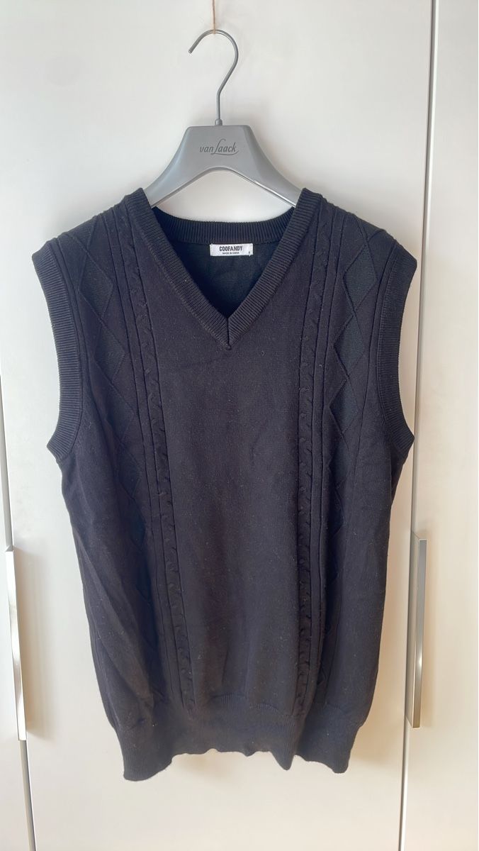 Gilets & Westen: Coofandy Herren Strickweste, Schwarz, Grösse M – Gebraucht aus Basel von lea_d56l