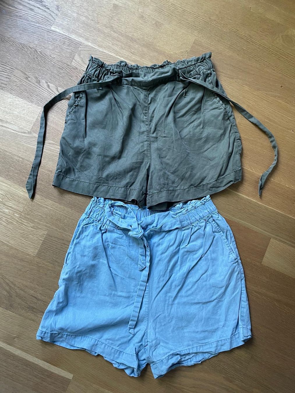 H&M Pantaloni: Duo-Pack für Sommerbeine!! – Usato da Zürich venduto da bia_8hxd 2