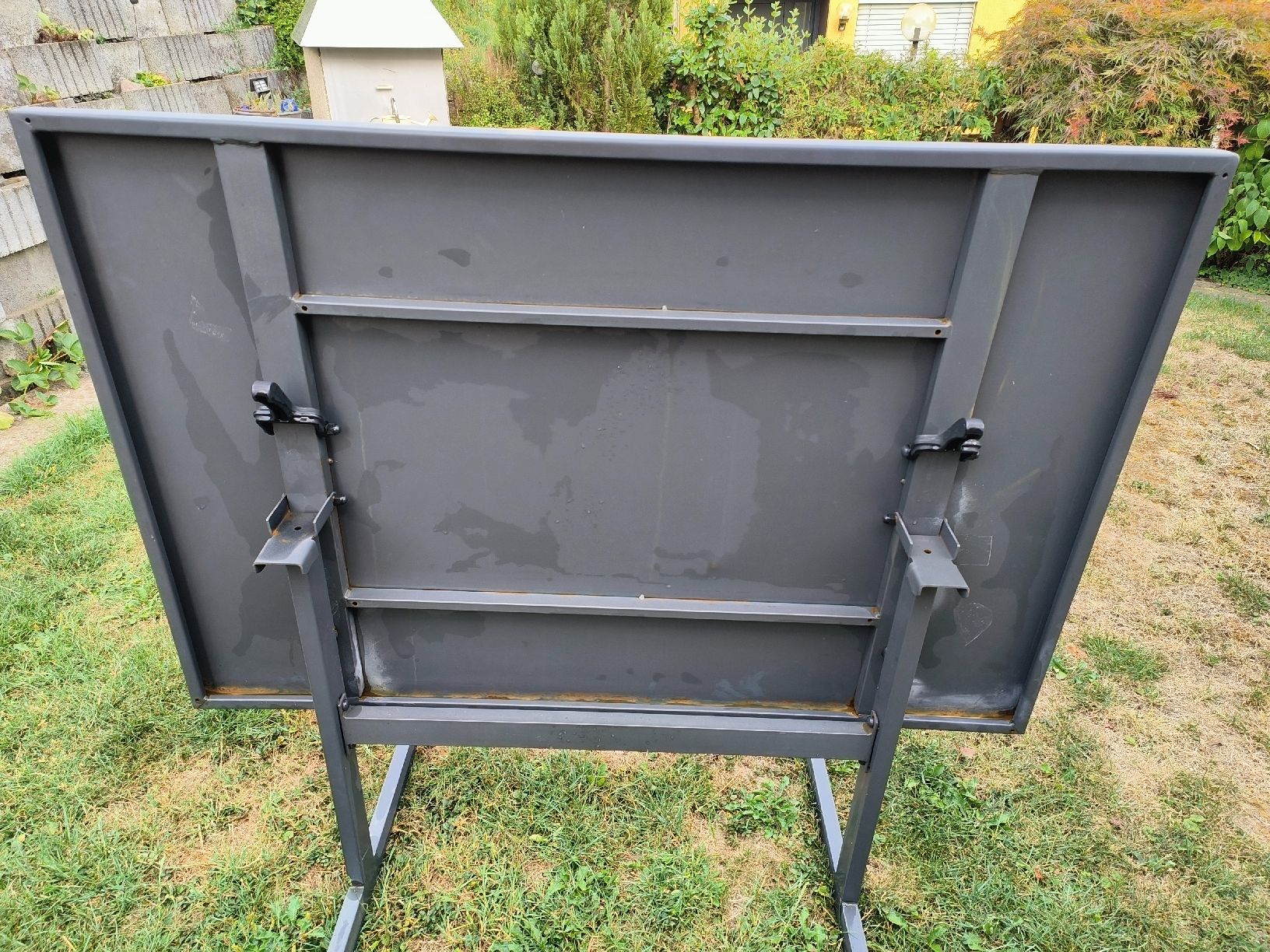 Tische: Gartentisch Metall grau klappbar  – Gebraucht aus Obfelden von Alf2005 5