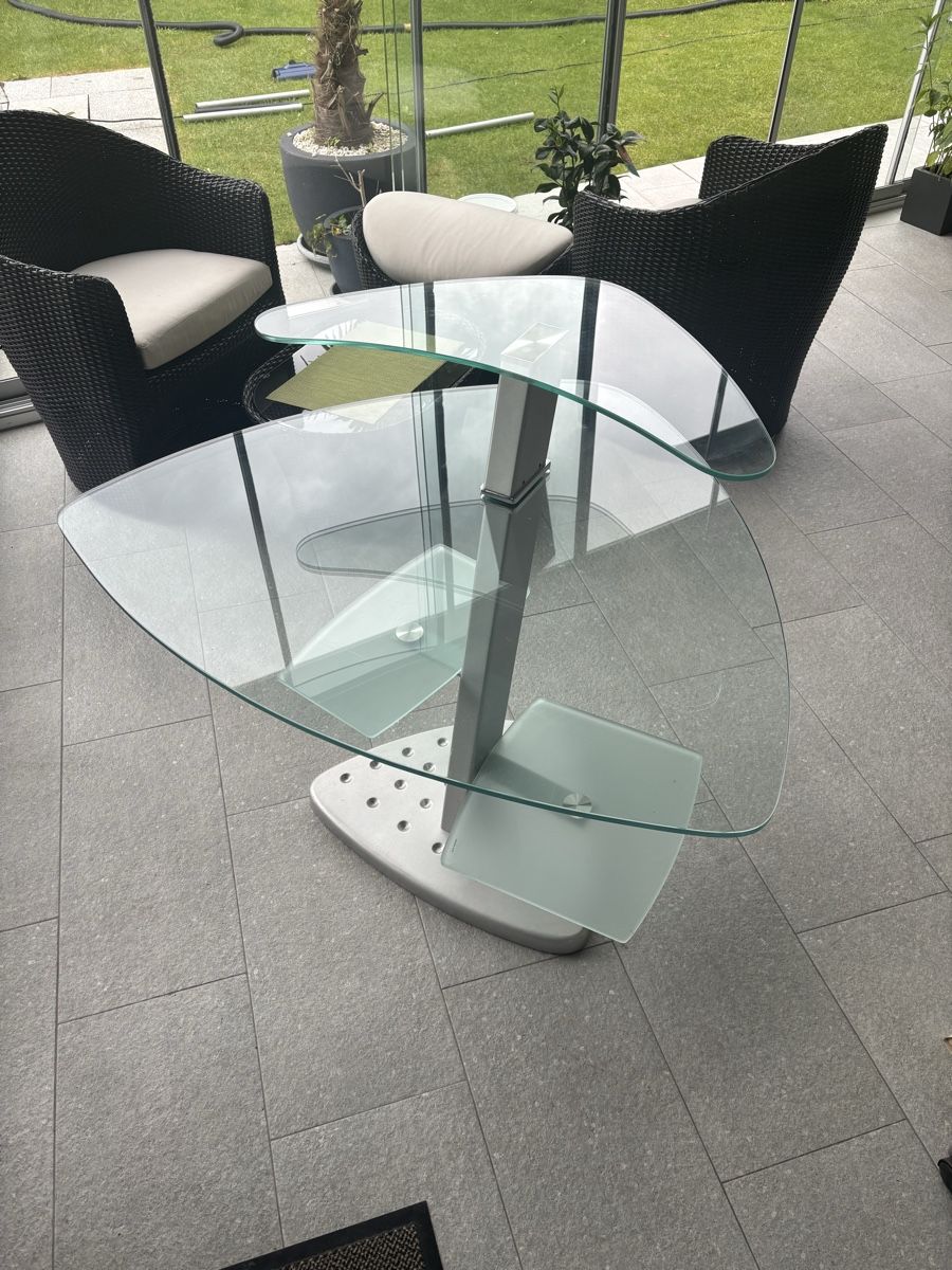 Scrivanie: Designer-Eckschreibtisch / Computertisch aus Sicherheitsglas – Usato da Ettenhausen TG venduto da Corant79 1