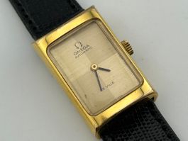 Vintage OMEGA automatique Tank