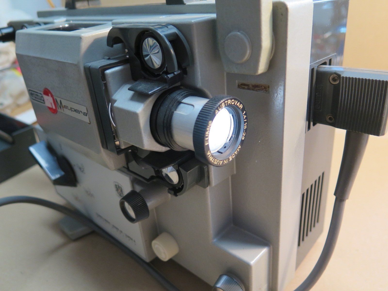 Pellicole: Eumig Super-8 Projektor – Usato da Glarus venduto da Peterpan5 3