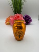 Gedenkurne aus Holz