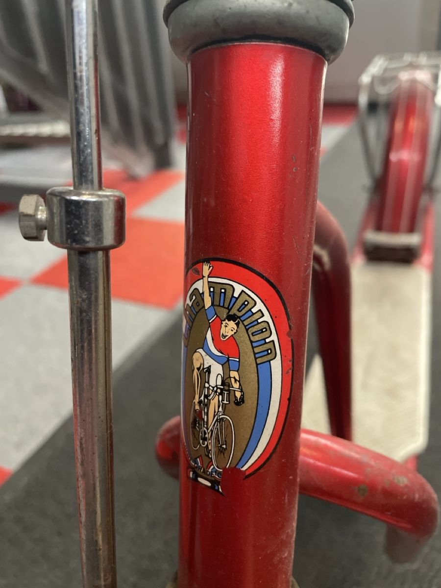 Veicoli per bambini: Antikes / Trottinett – Usato da Niederstocken venduto da triumph_tr6 6