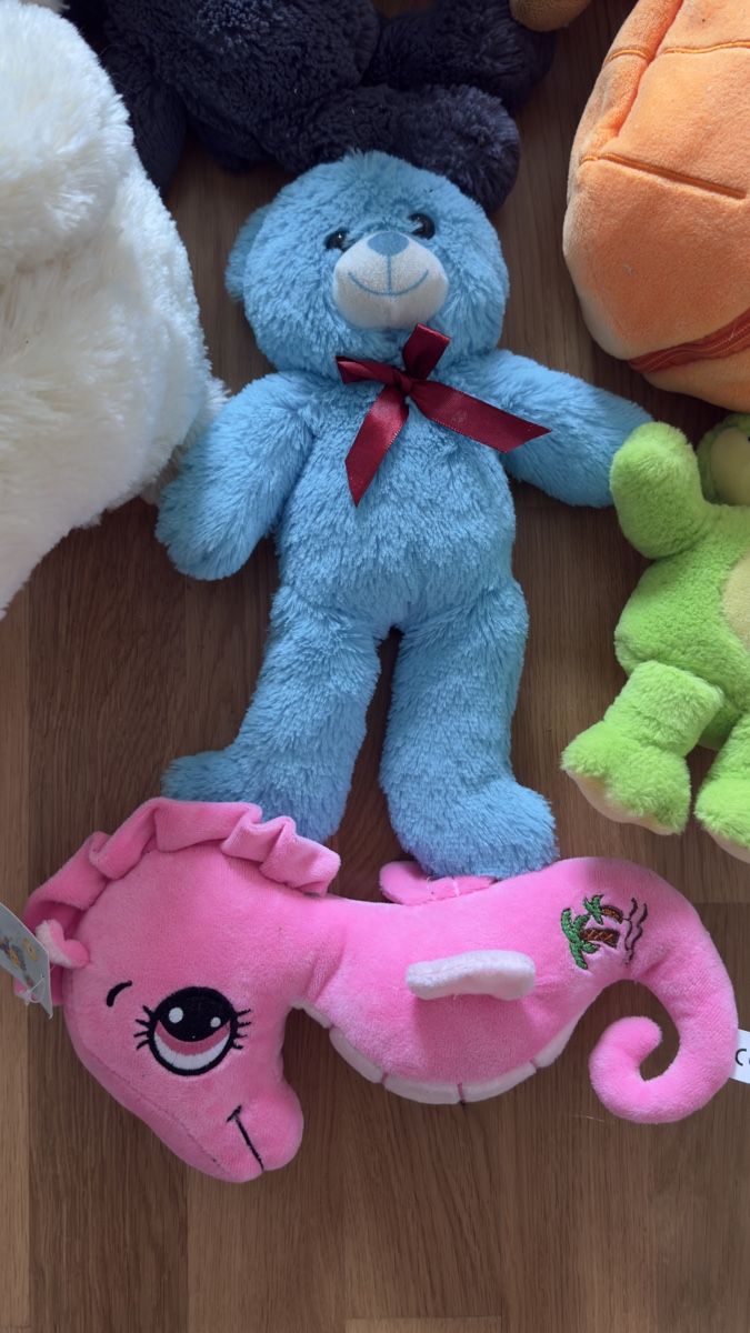 Giocattoli: Kuscheltiere sind das Glück der Kinder – Usato da Zürich venduto da ish_6v8w 6
