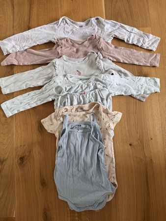 Mädchen Bodys, 7 Stück, Grösse 86