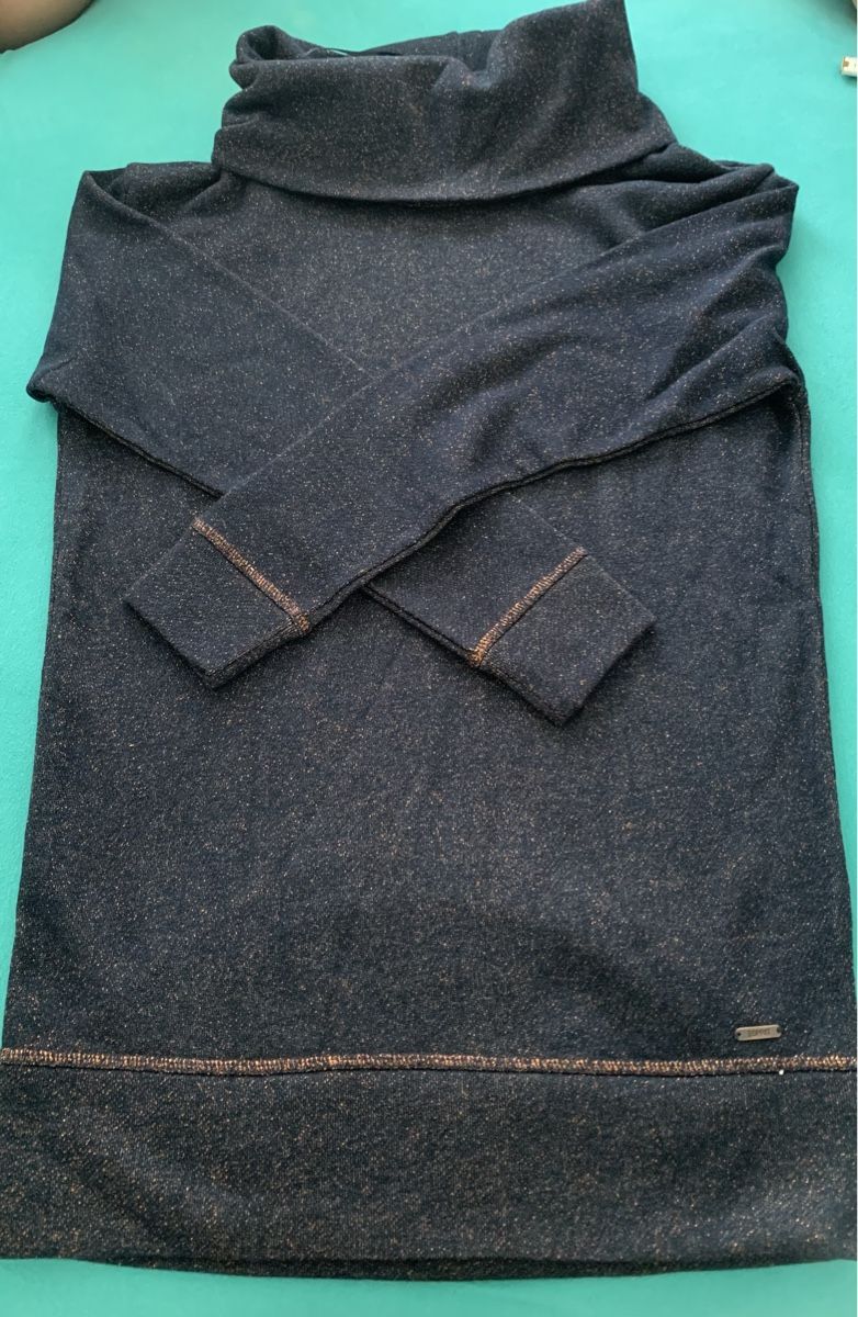 Esprit Pullover & Sweatshirts: Esprit Pullover, neu – Gebraucht aus Zollikerberg von Jvac2