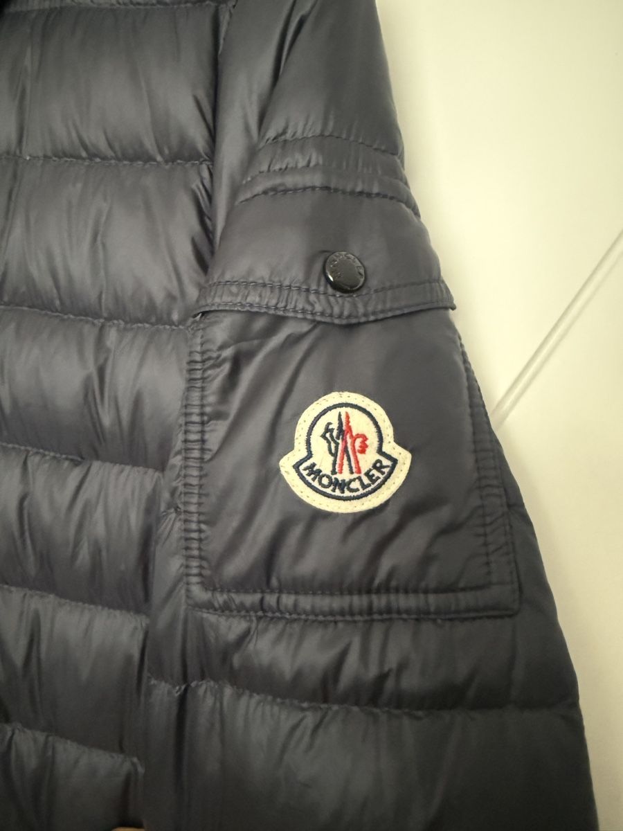 Moncler Vestes: Moncler Navy Down Bles Jacket – D'occasion à Weiach par Wlodarek 3