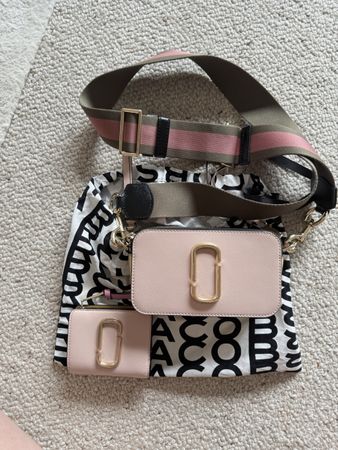 THE MARC JACOBS “Snapshot” Kameratasche, Colorblock Rosé/Sen