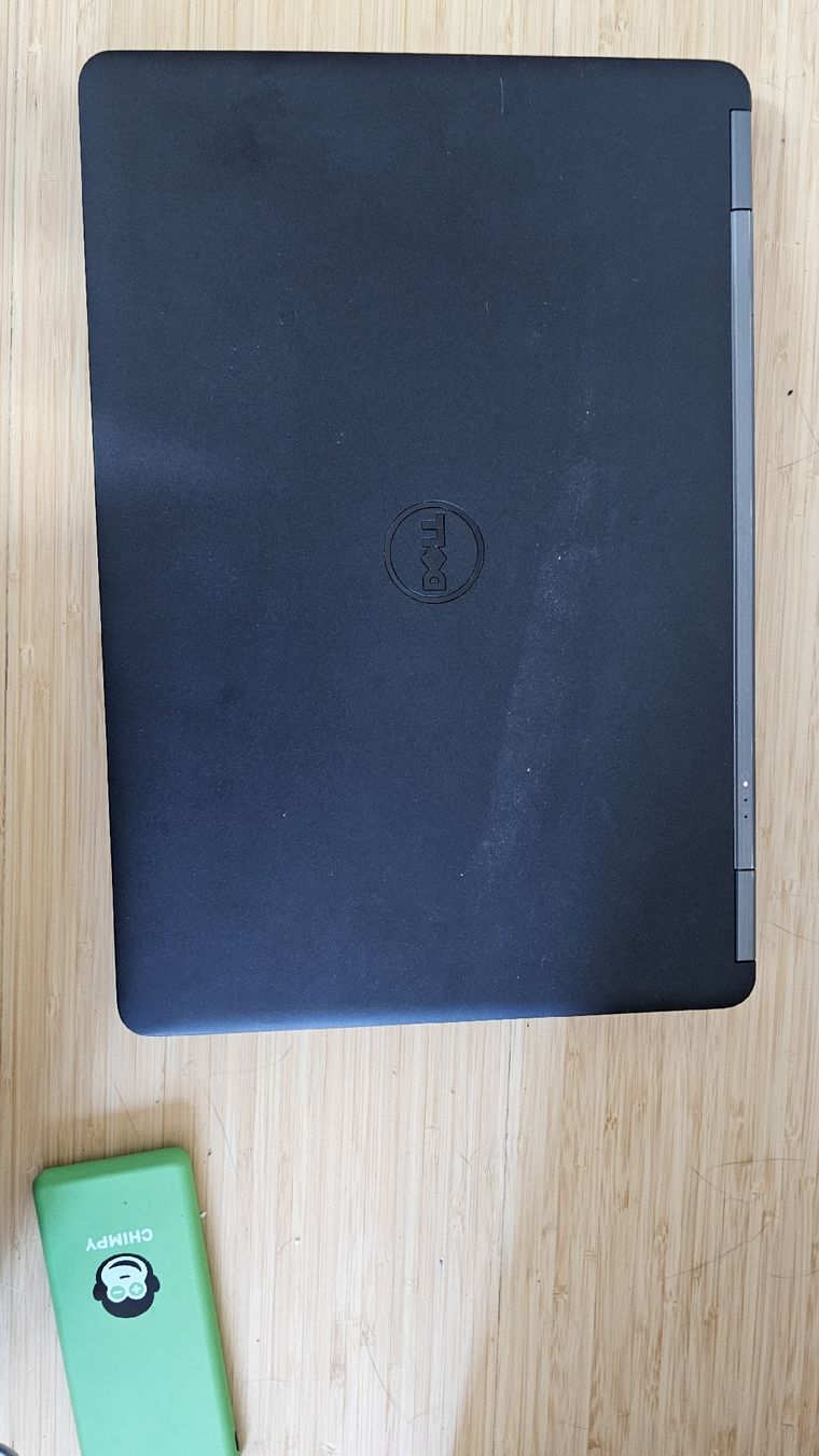 Dell Notebooks: Dell Intel i5, 8GB RAM, Windows 11 Pro – Neu (gemäss Beschreibung) aus Ehrikon von noa_vyp5 3
