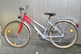 Velo KTM kleine Rahmengrösse 42cm fahrbar ohne Luft, 21 Gäng
