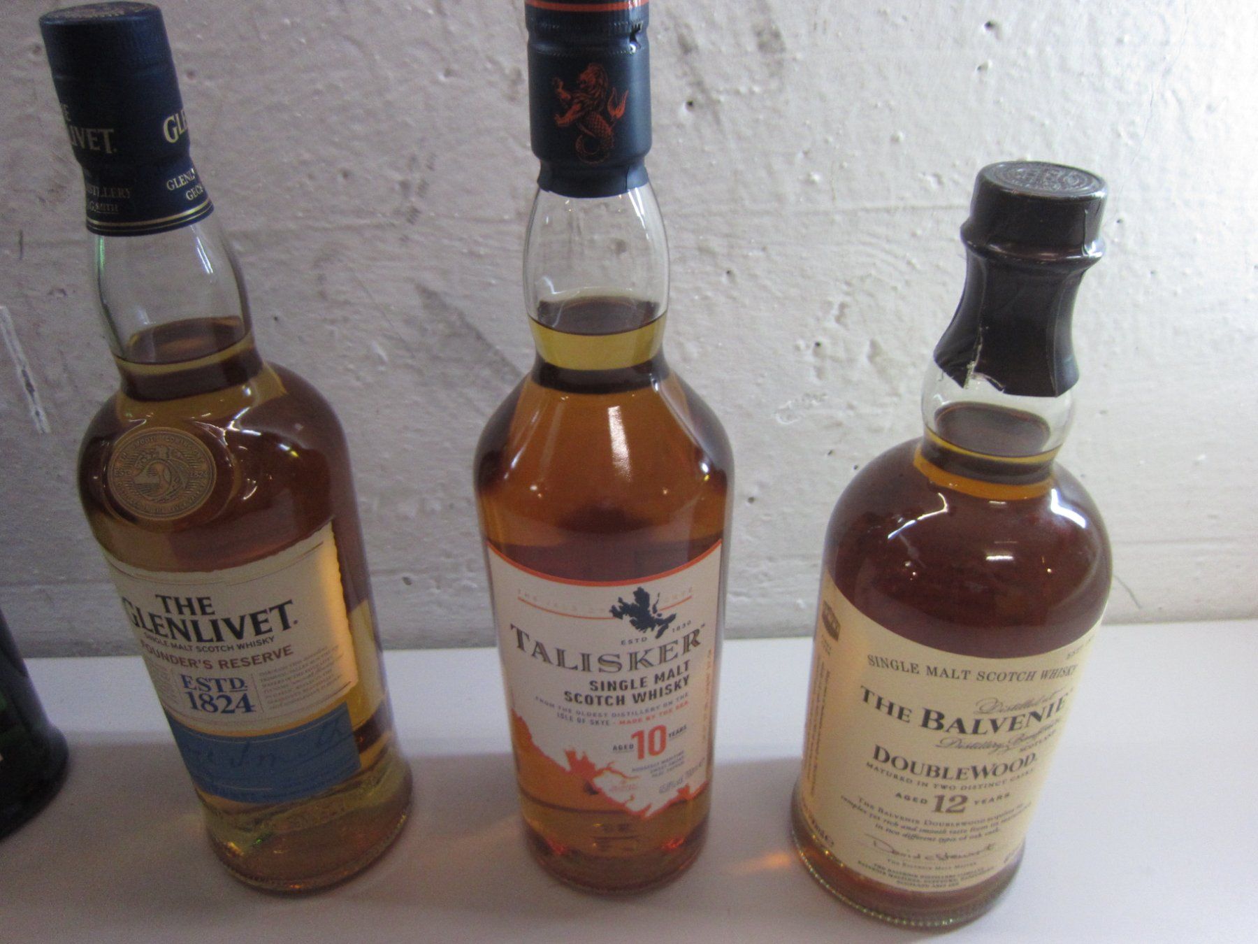 Bevande alcoliche: 5 Flaschen Whisky – Nuovo e nell'imballaggio originale da Kilchberg ZH venduto da Cuculus1 2