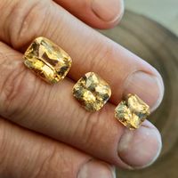 25 Karat !! 3 stk gelbe Grossular GRANAT GARNET Edelsteine