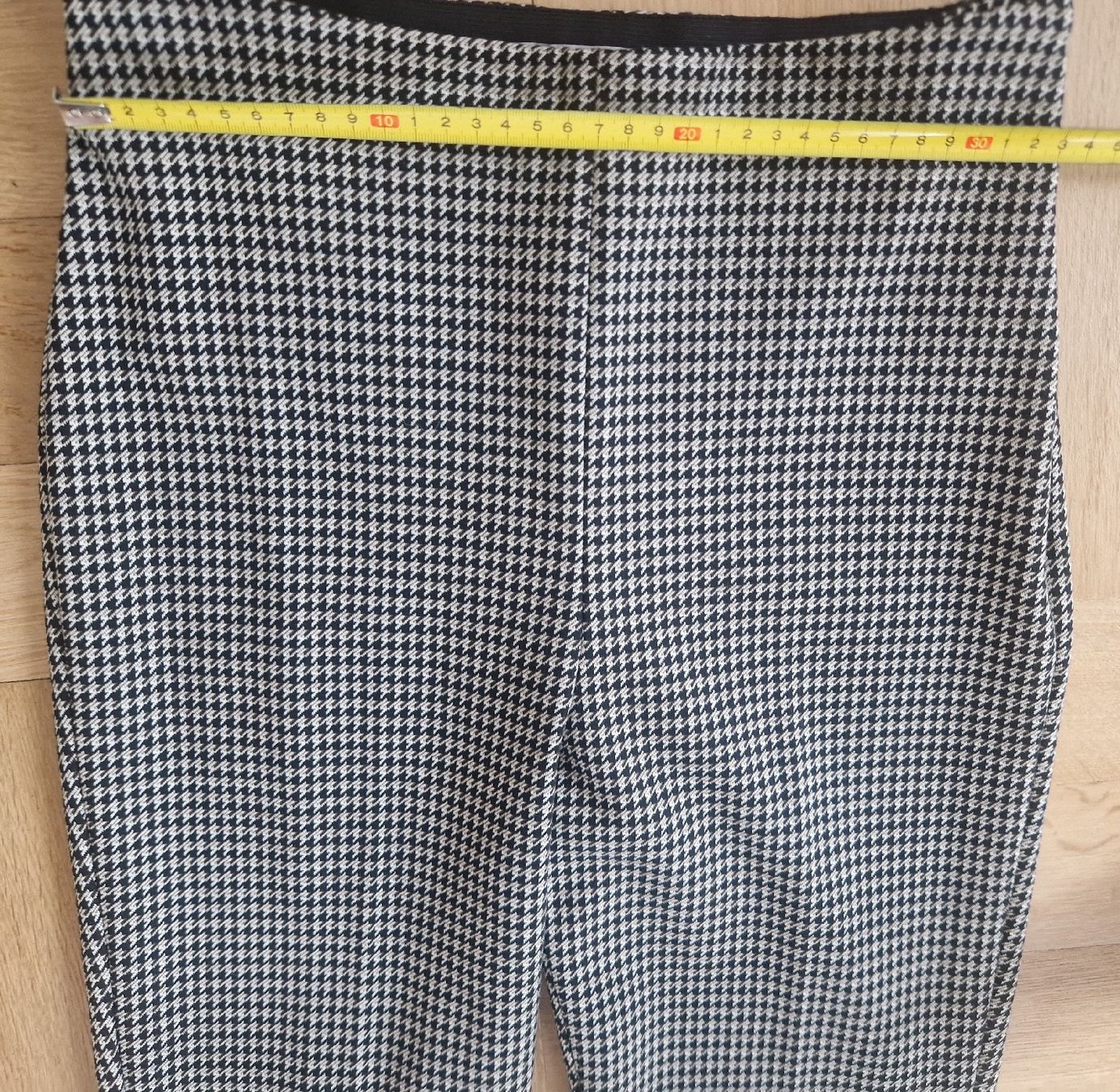 H&M Completi & Tailleur: Hosenanzug in 36 – Nuovo (secondo la descrizione) da Küsnacht ZH venduto da 2011_ 7