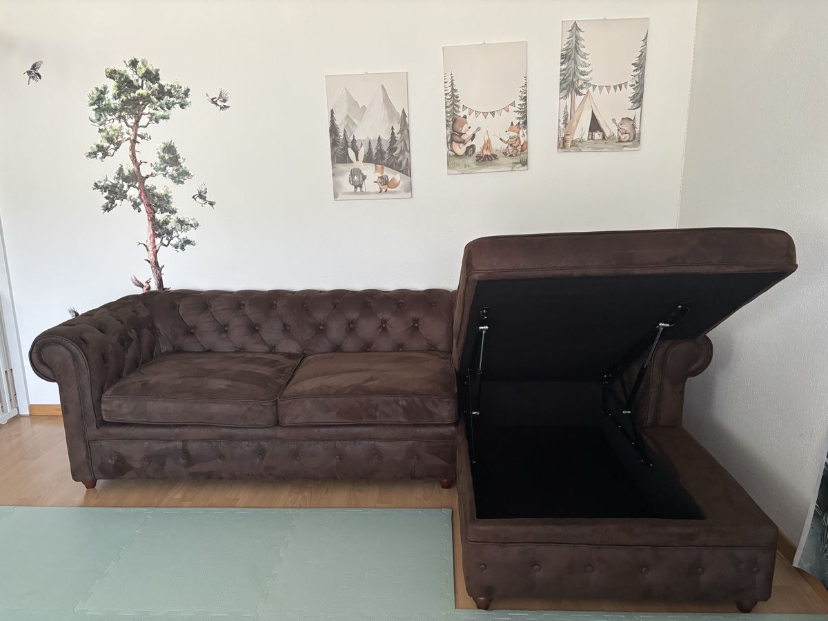 Sofas: Chesterfield Ecksofa mit Stauraum - ca. 271x71x161 cm – Gebraucht aus Toffen von Bari1988 1